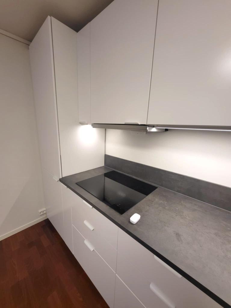 Nyoppusset kjøkken med dimbar LED belysning